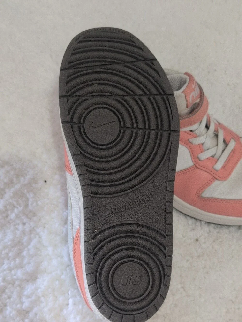 Nike lightweight kids